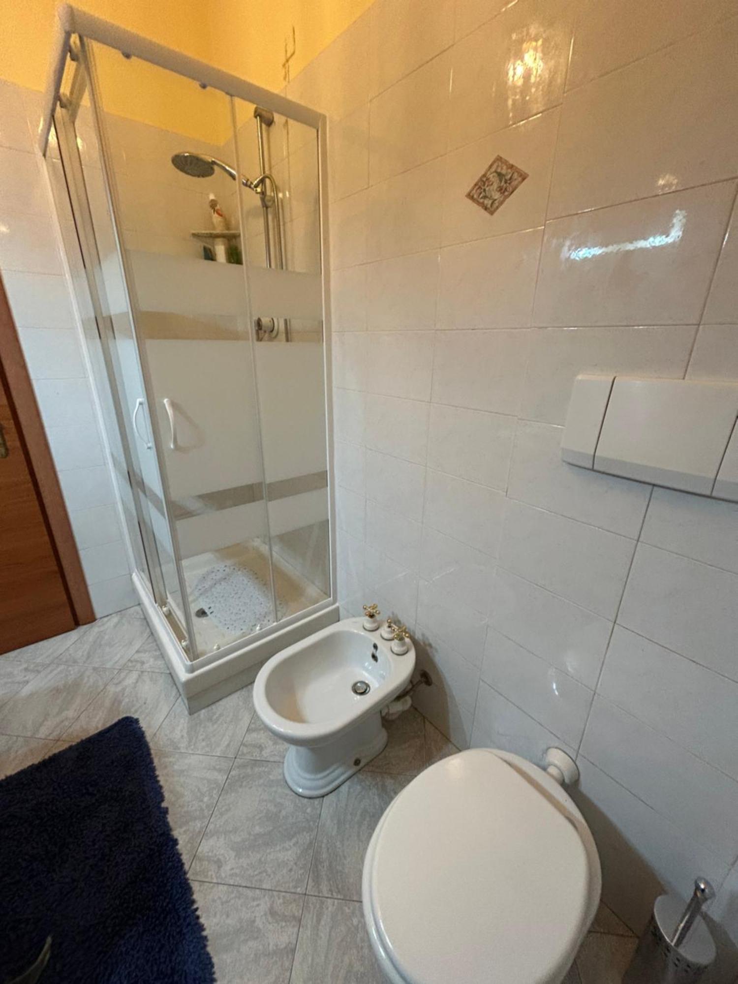 La Casa Di Carla Apartment Genoa Luaran gambar